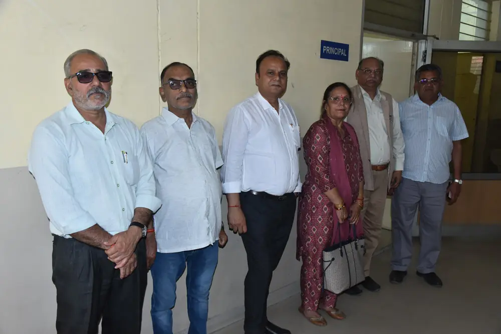 Meerut College