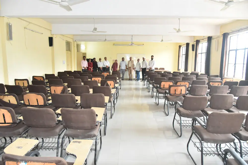 Meerut College