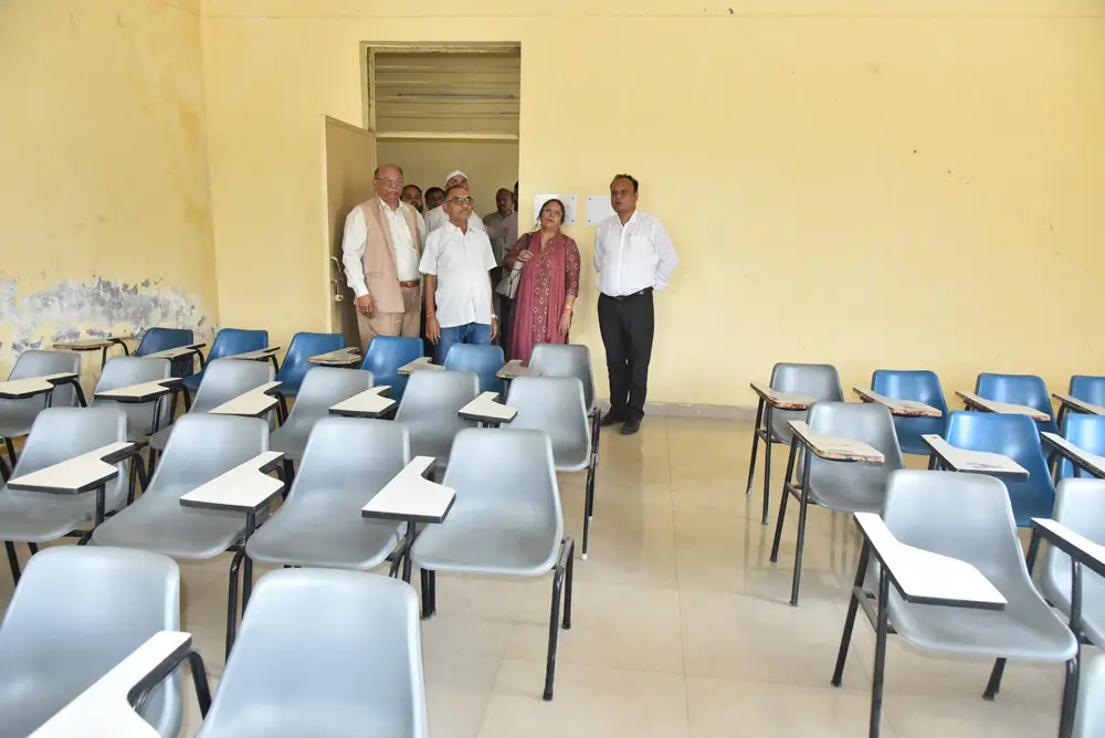 Meerut College